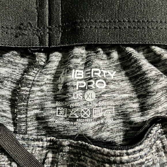 Liberty Pro XL Athletic Shorts Heather Black with Pockets - Picture 2 of 3